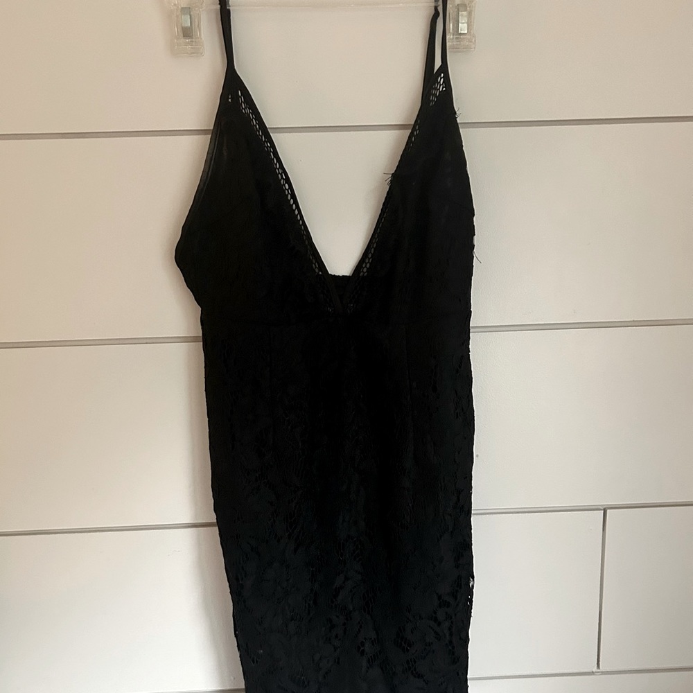 black cocktail dress